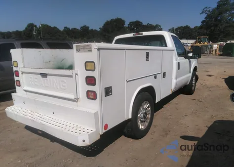 2011 Ford F-250 Xl from USA, damaged, VIN 1FDBF2A66BEC75492